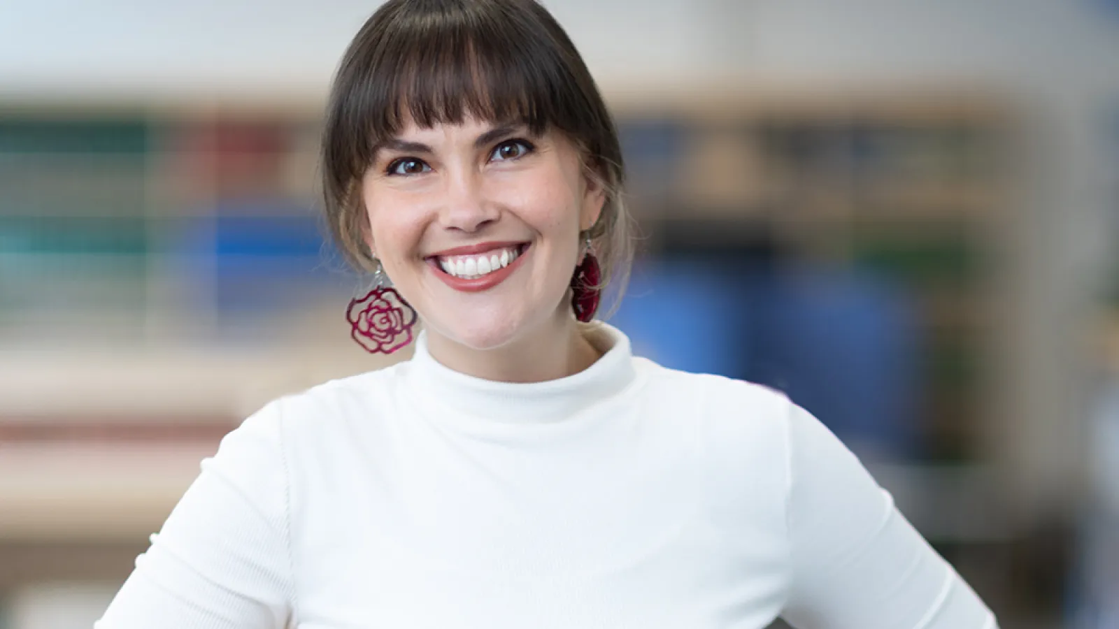 Dr. Ariana Hoet
