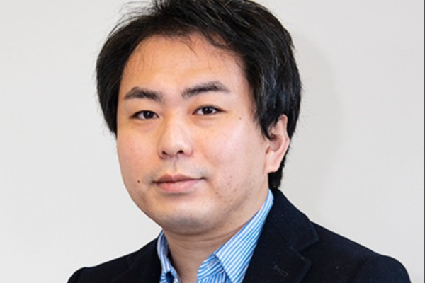 Yoshikazu Terada