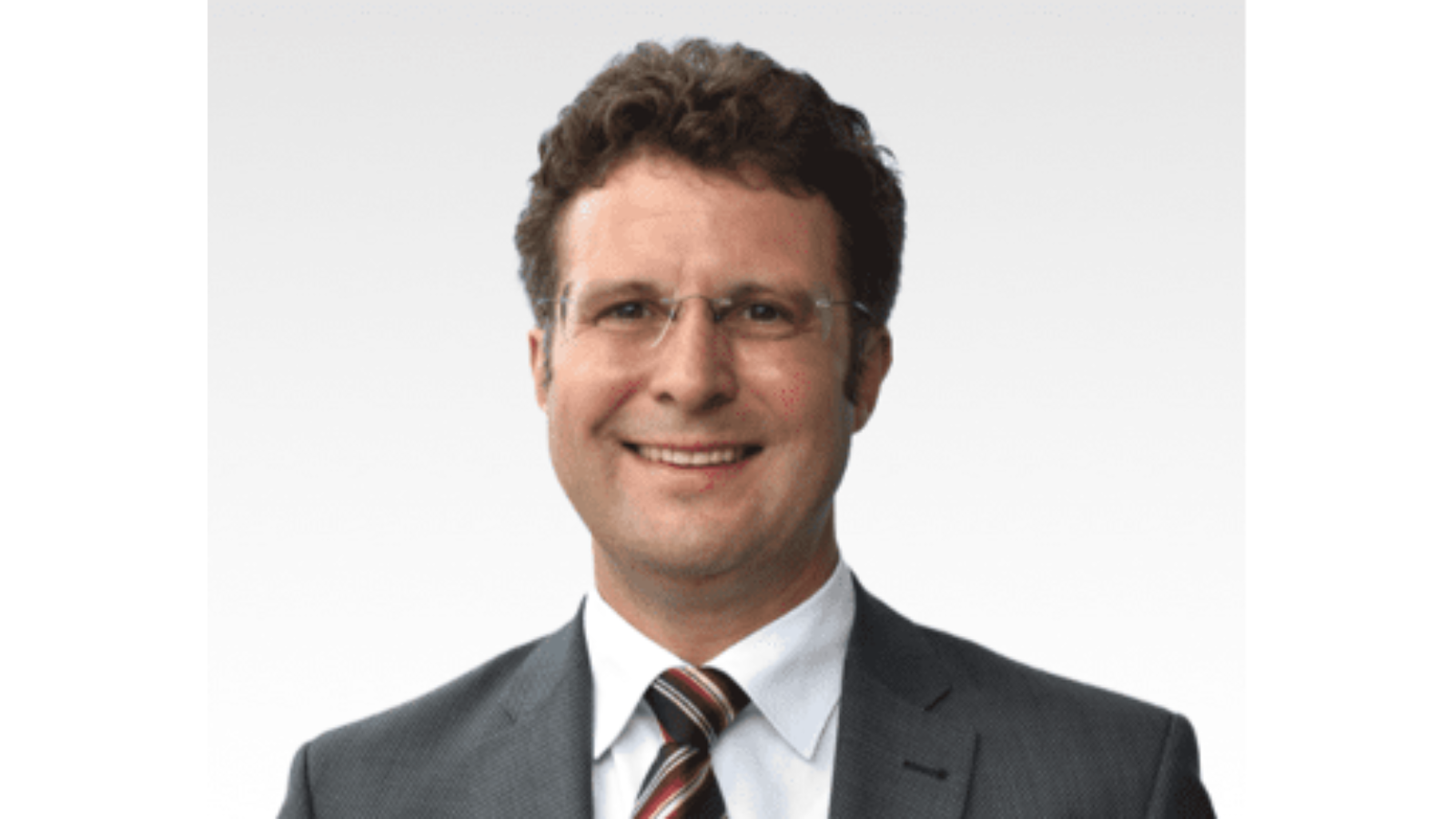 Dr. Christian M. Ringle