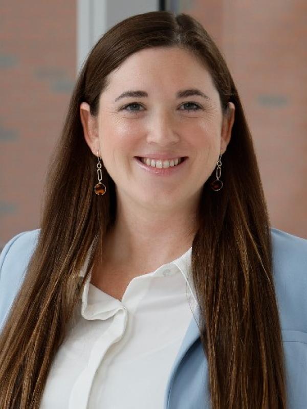 Alayna Tackett Headshot
