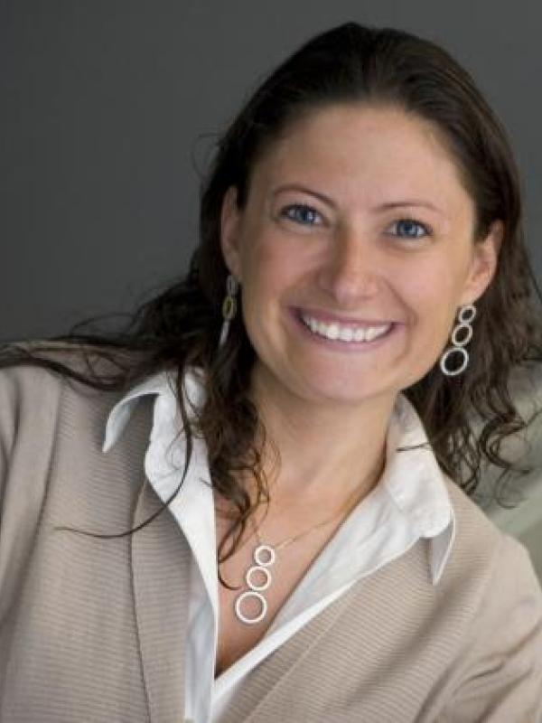 Selin Malkoc Headshot